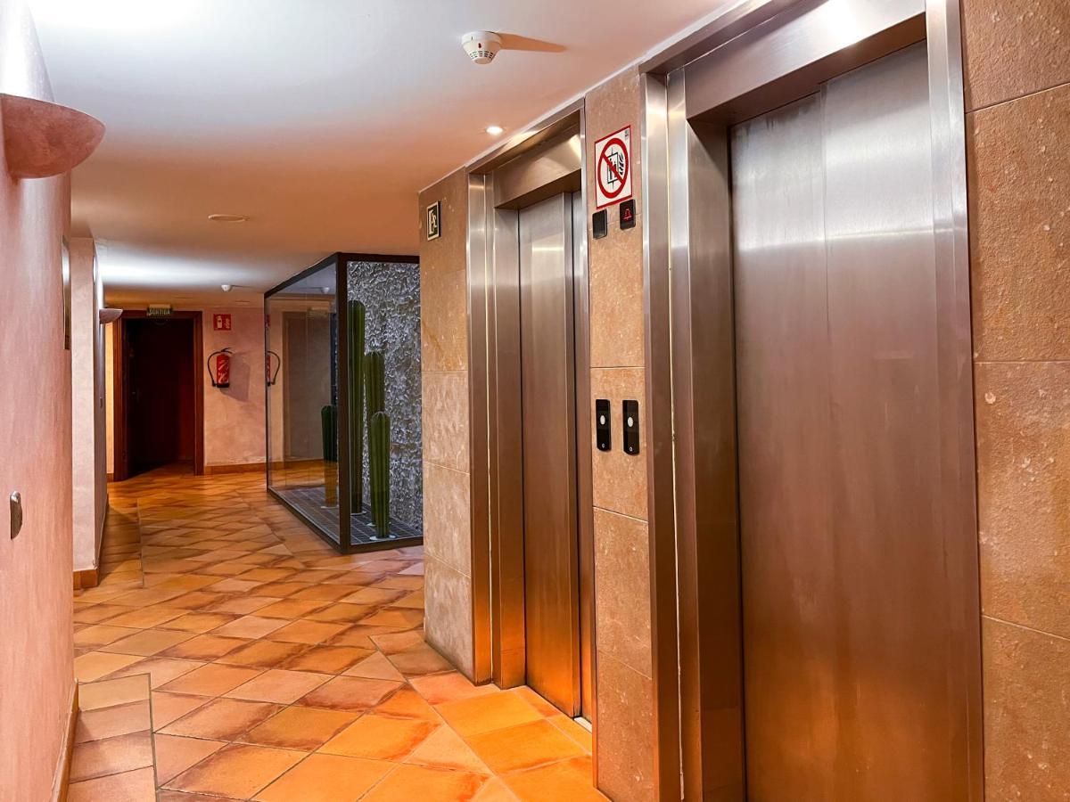 Rvhotels Vila De Tossa (Adults Only) トッサ・デ・マール エクステリア 写真